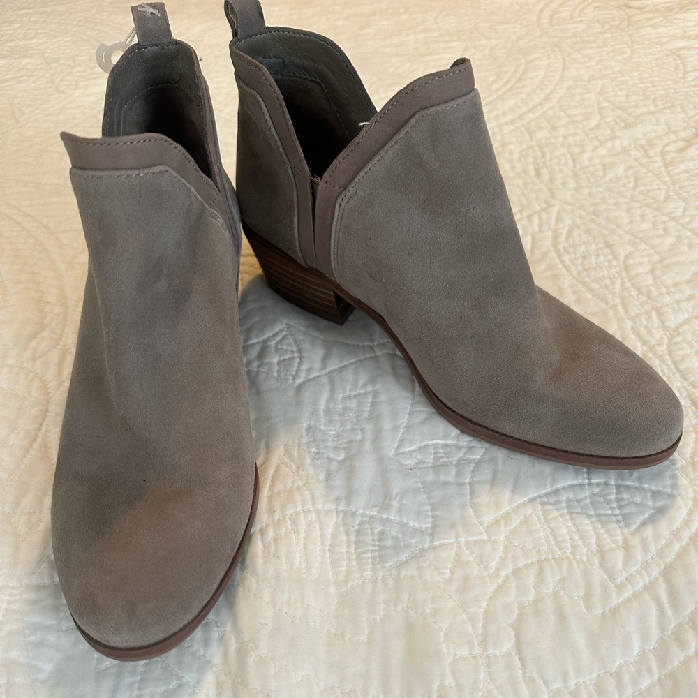 NWOB Sam Edelman Patrick Suede Boots